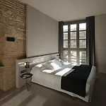 מלון Caro 5*