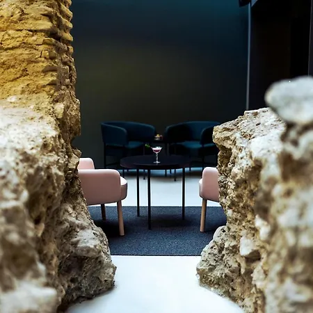 Caro Отель Валенсия