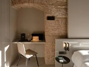 Caro Hotel 5*