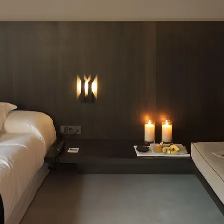 Caro Βαλένθια