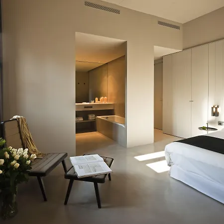 Caro Βαλένθια