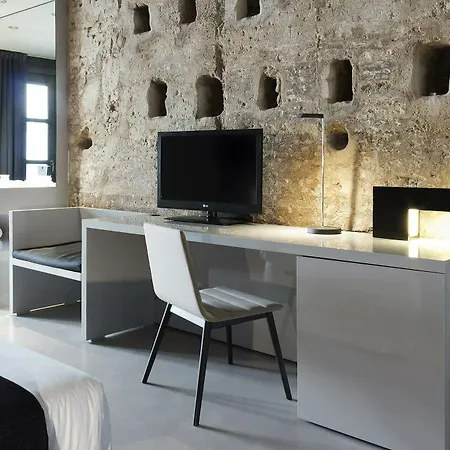 Caro Hotel 5*